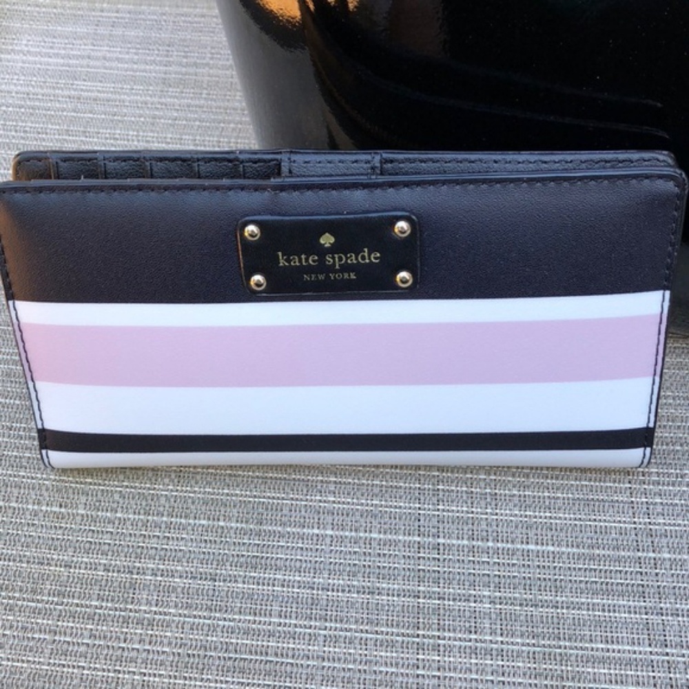 Kate Spade grove street classic stripe wallet